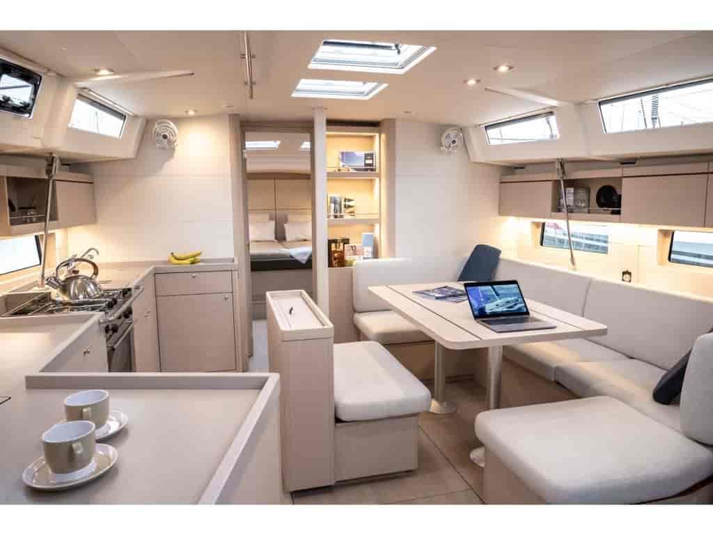 Boat picture 9