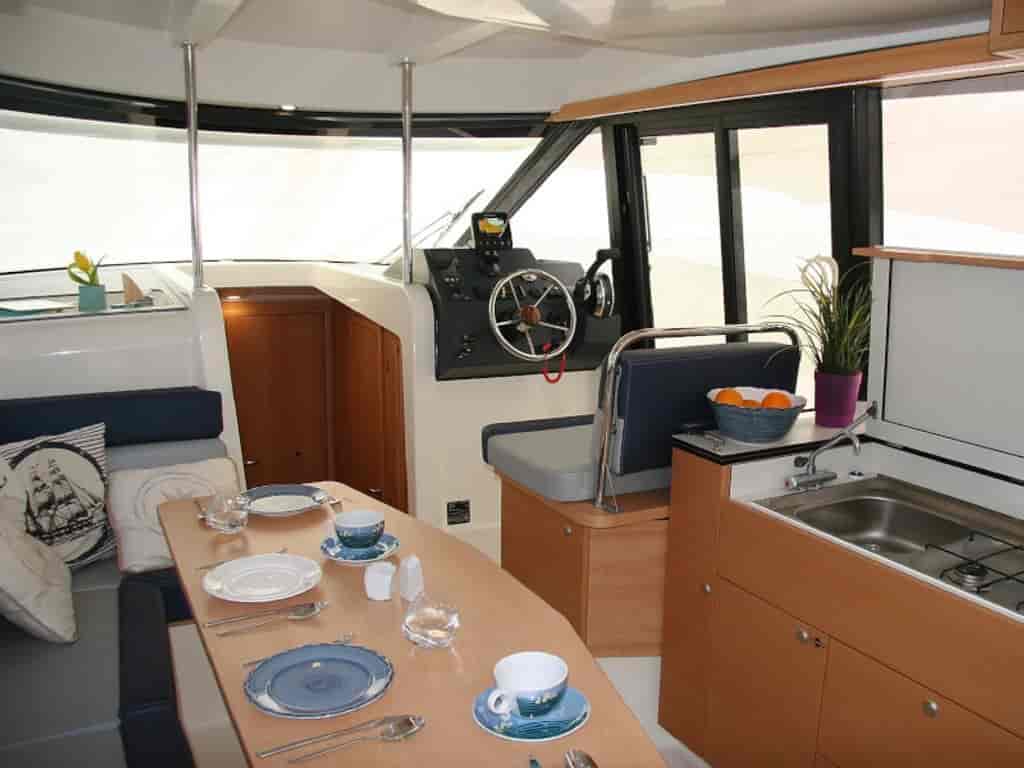 Boat picture 12
