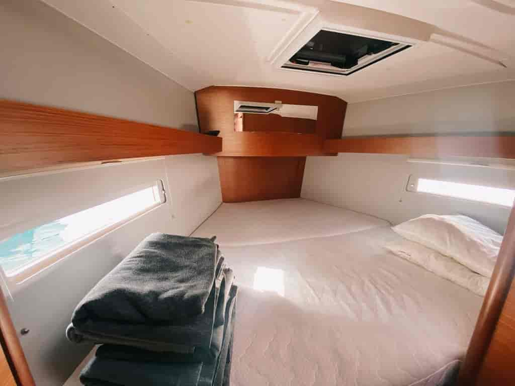 Boat picture 9