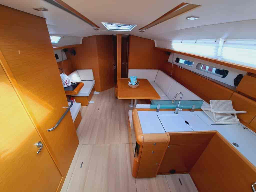Boat picture 9