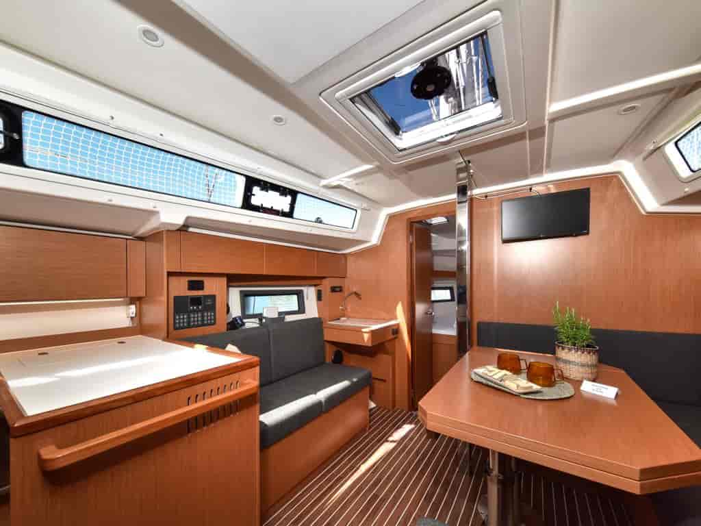 Boat picture 16