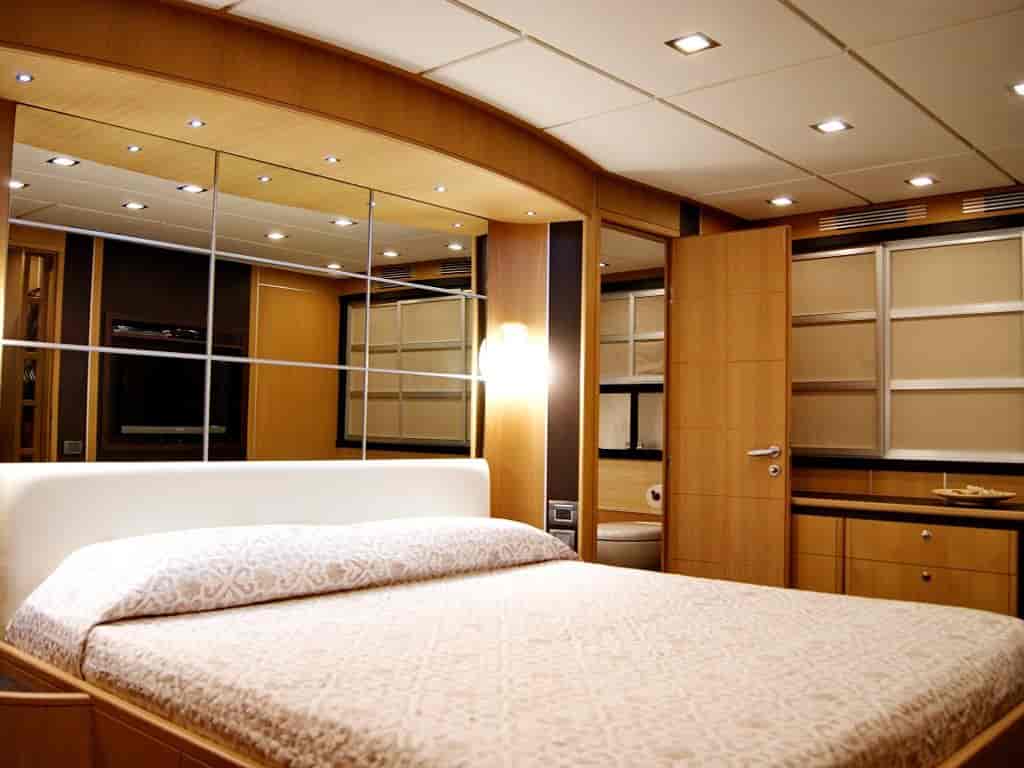 Boat picture 13