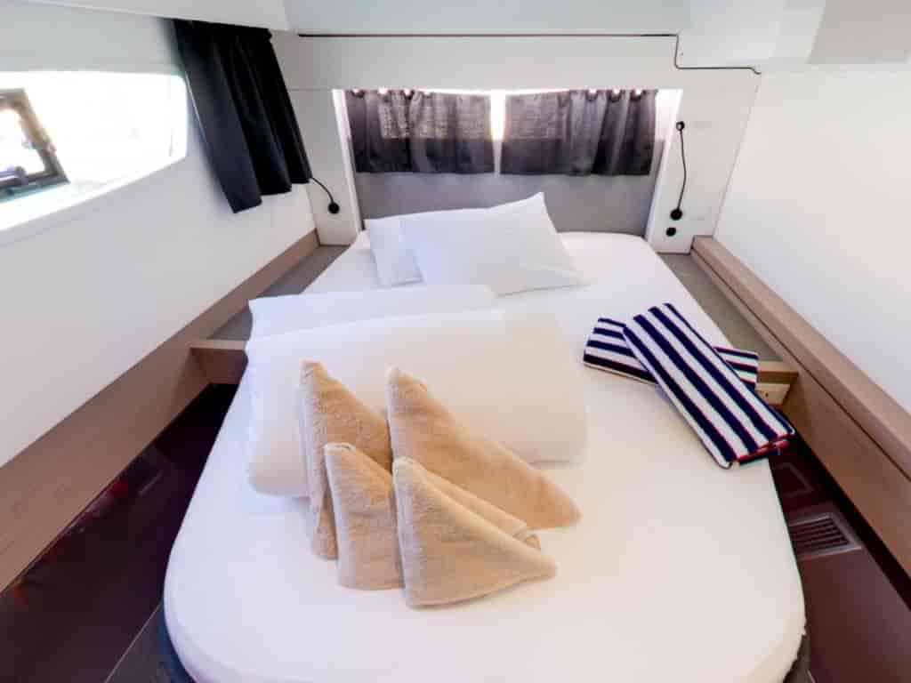 Boat picture 9
