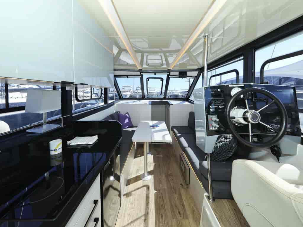 Boat picture 13