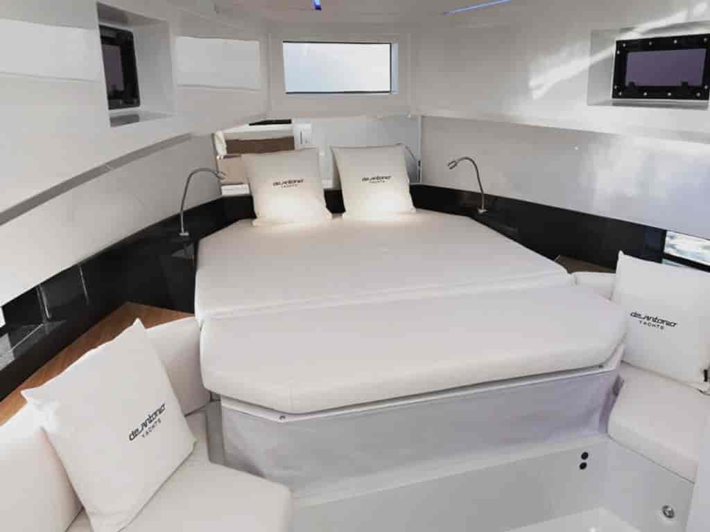 Boat picture 17