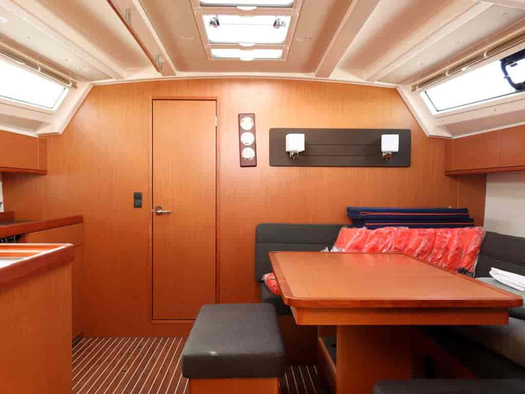 Boat picture 9