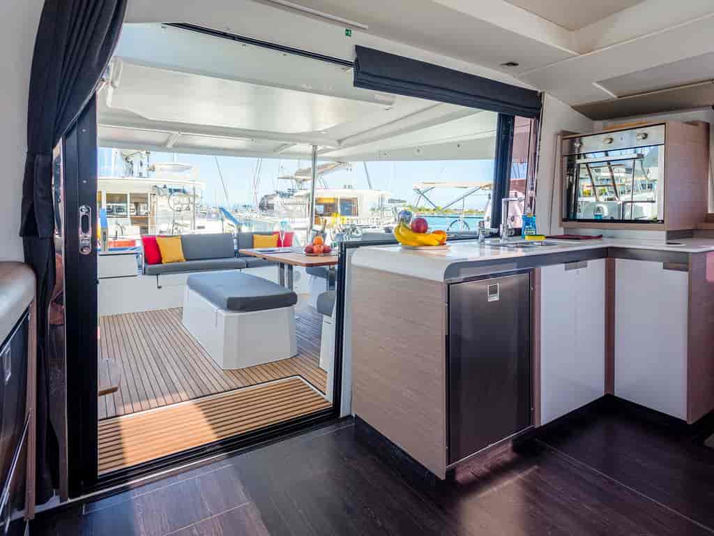 Boat picture 18