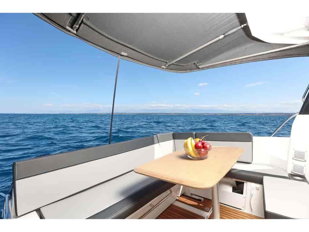 Boat picture 9