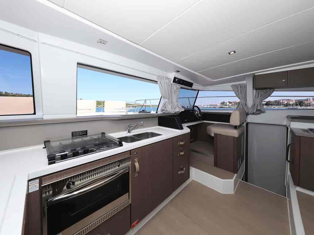 Boat picture 14