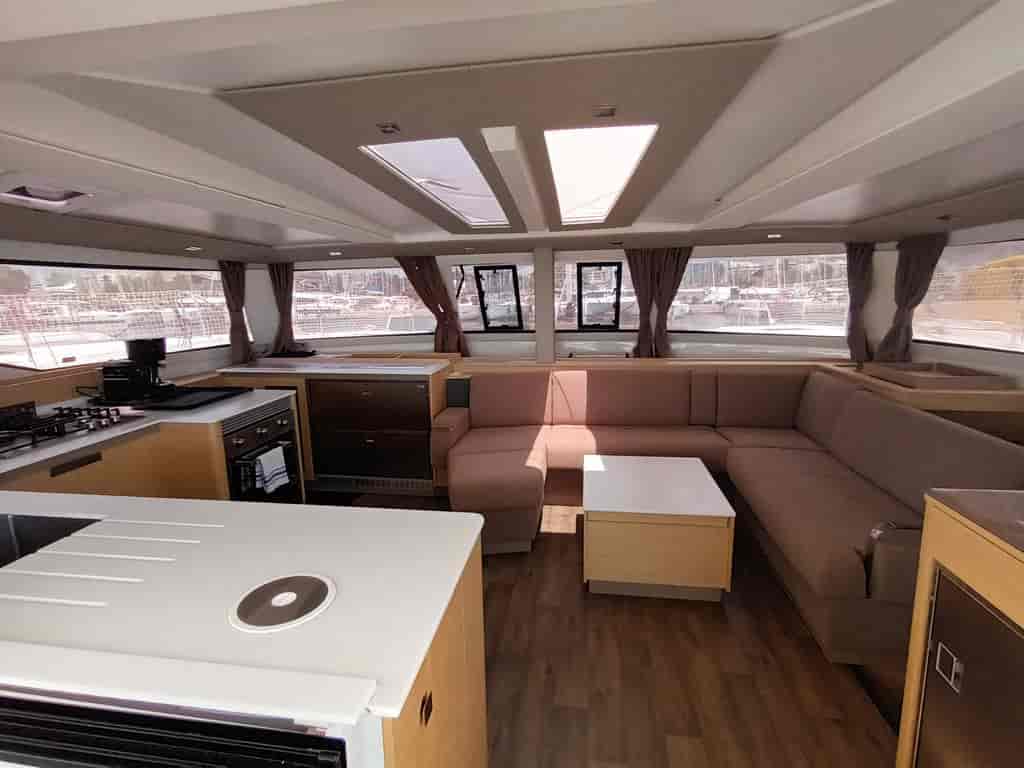 Photo 6 of Eros