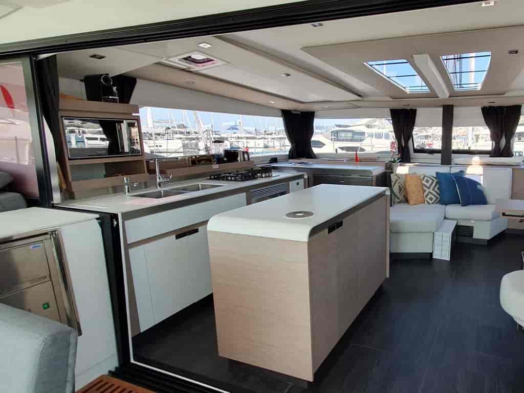 Boat picture 19