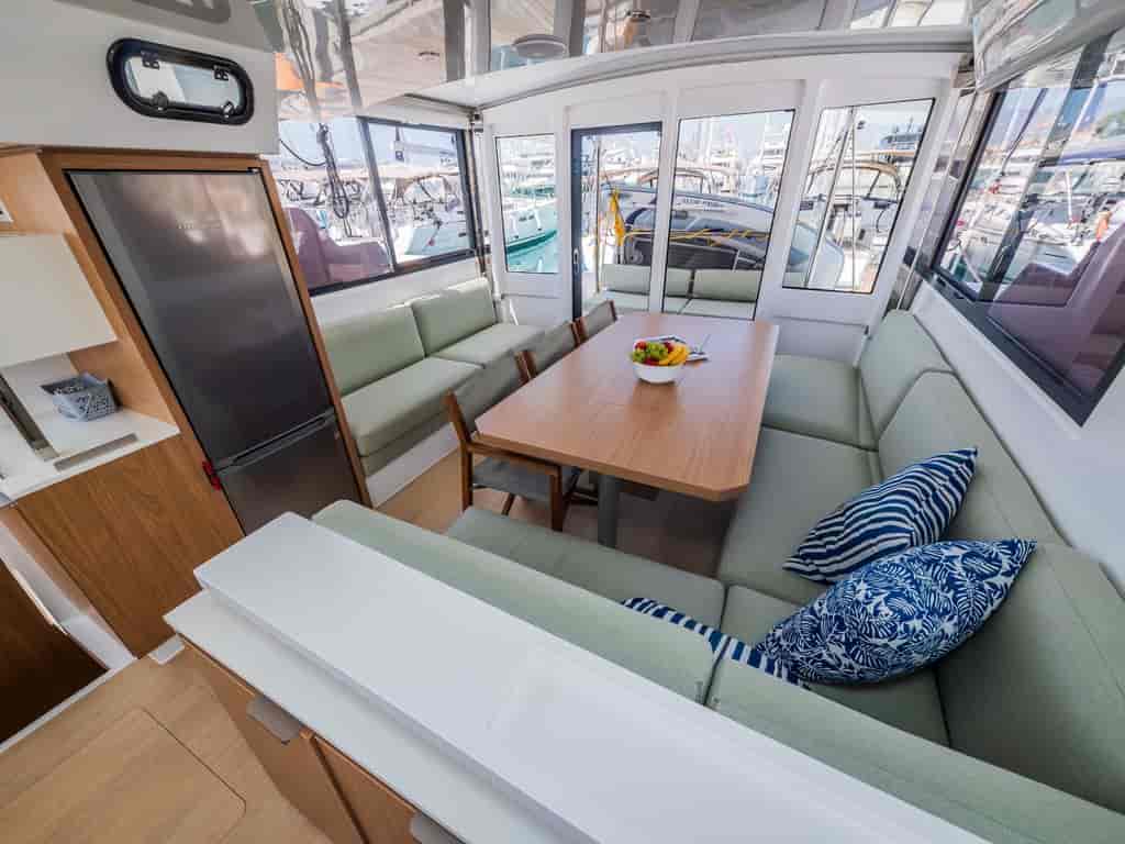 Boat picture 14
