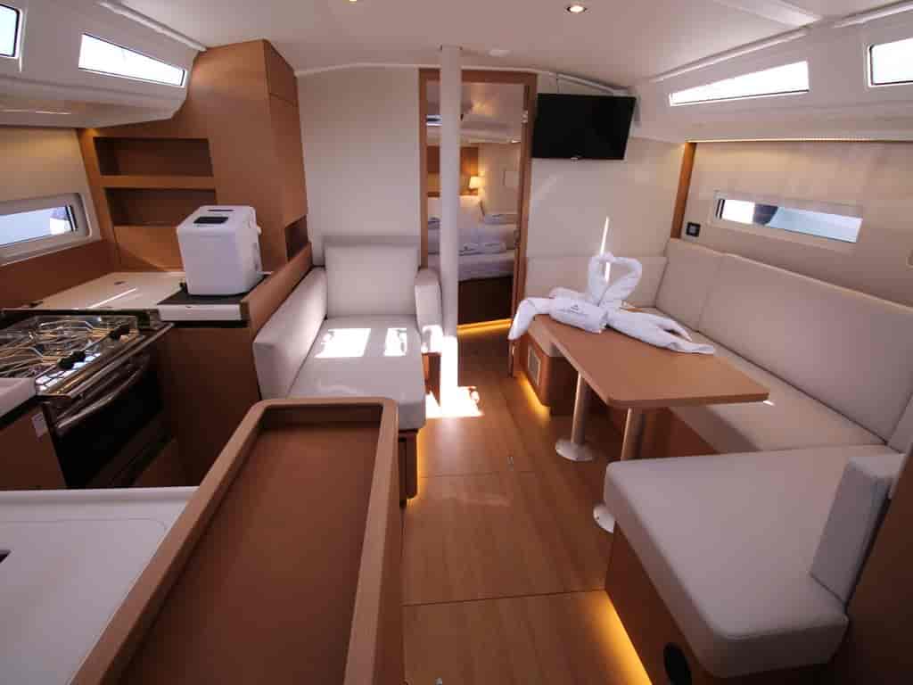 Boat picture 9