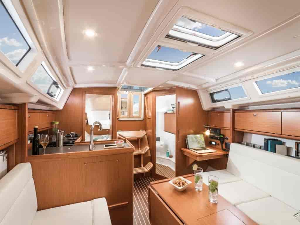 Boat picture 17
