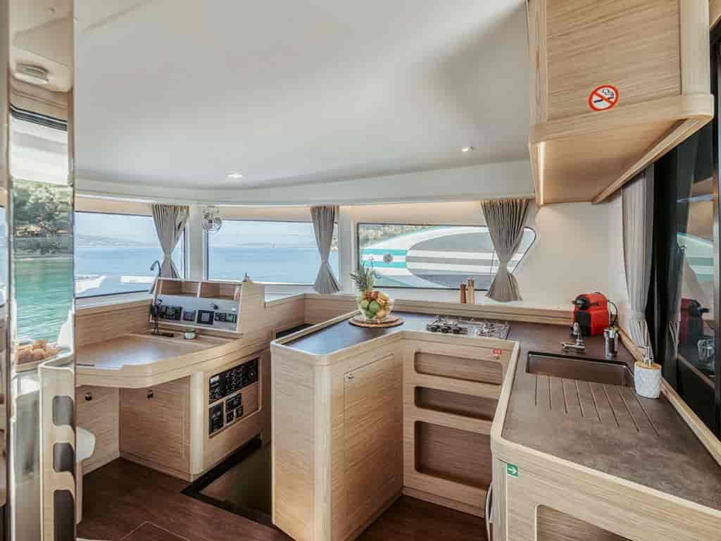 Boat picture 12