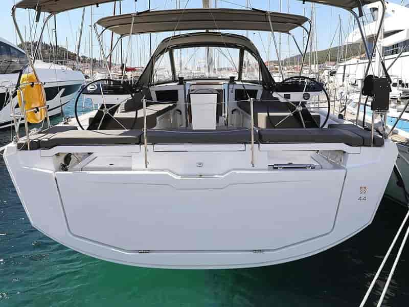 Boat picture 1