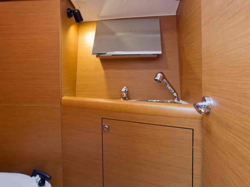 Boat picture 16