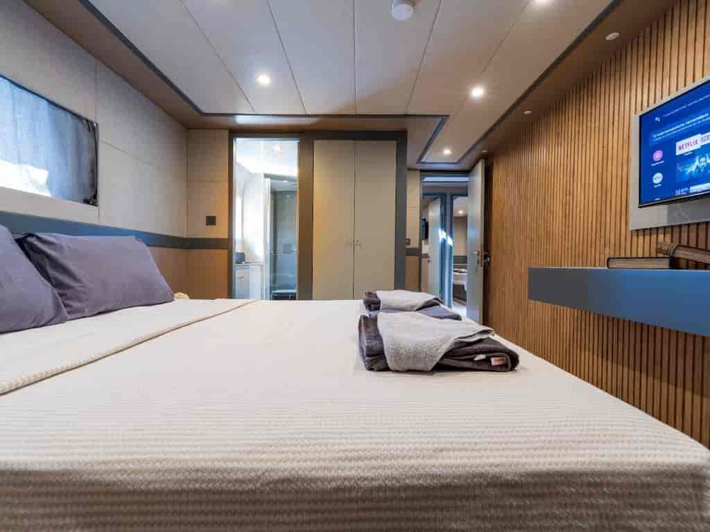 Boat picture 17