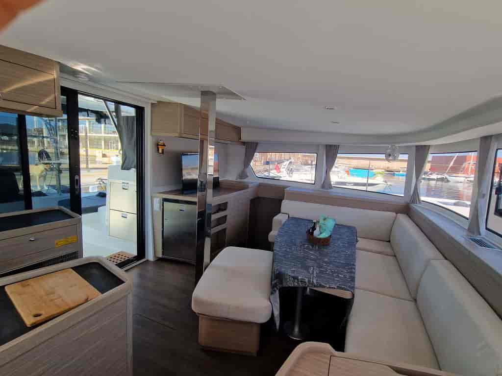 Boat picture 14
