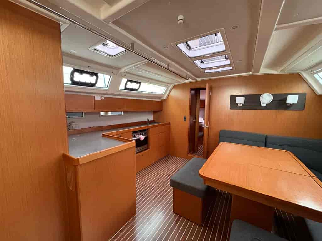 Boat picture 13