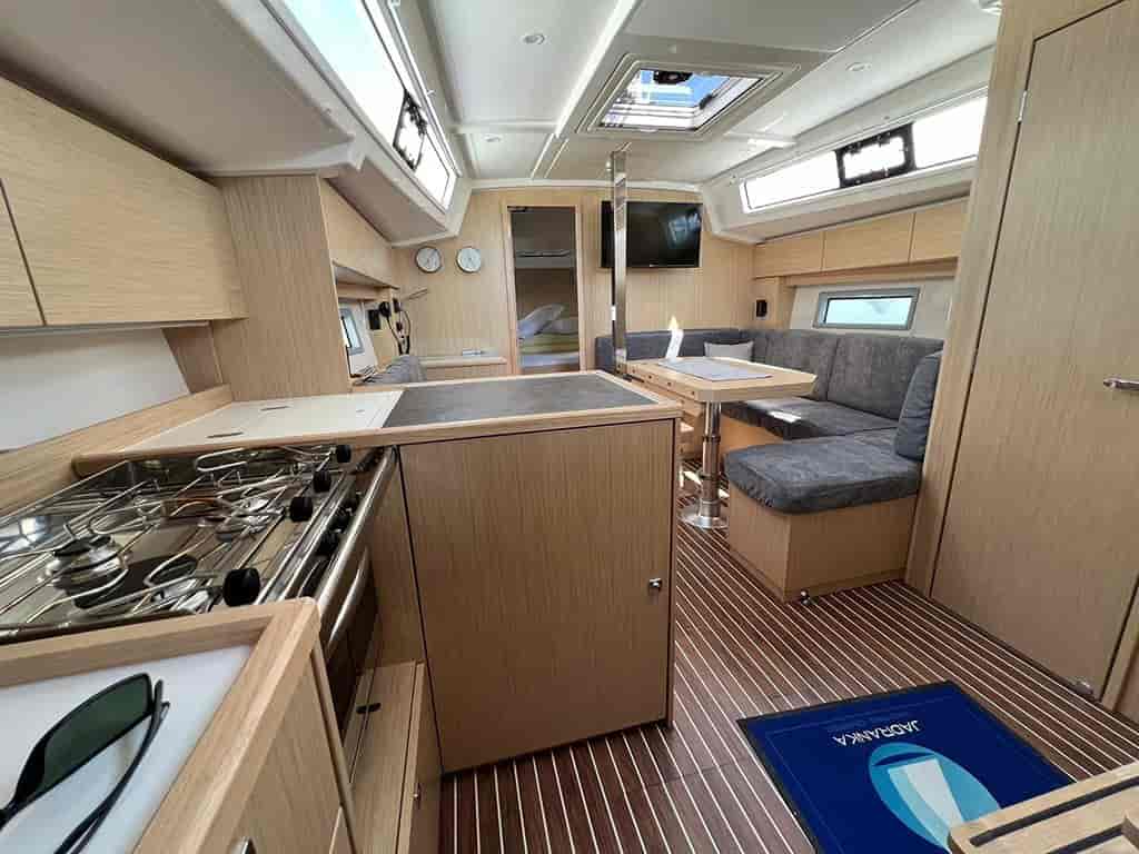 Boat picture 17