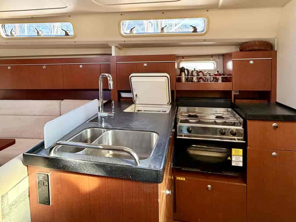Boat picture 16