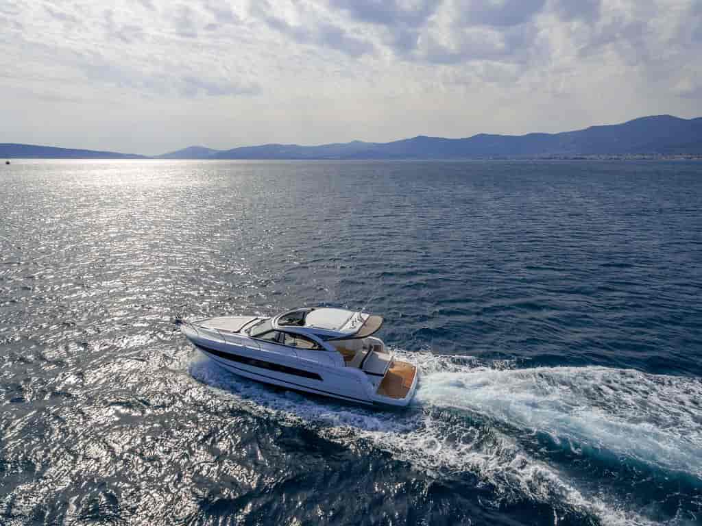 Boat picture 17