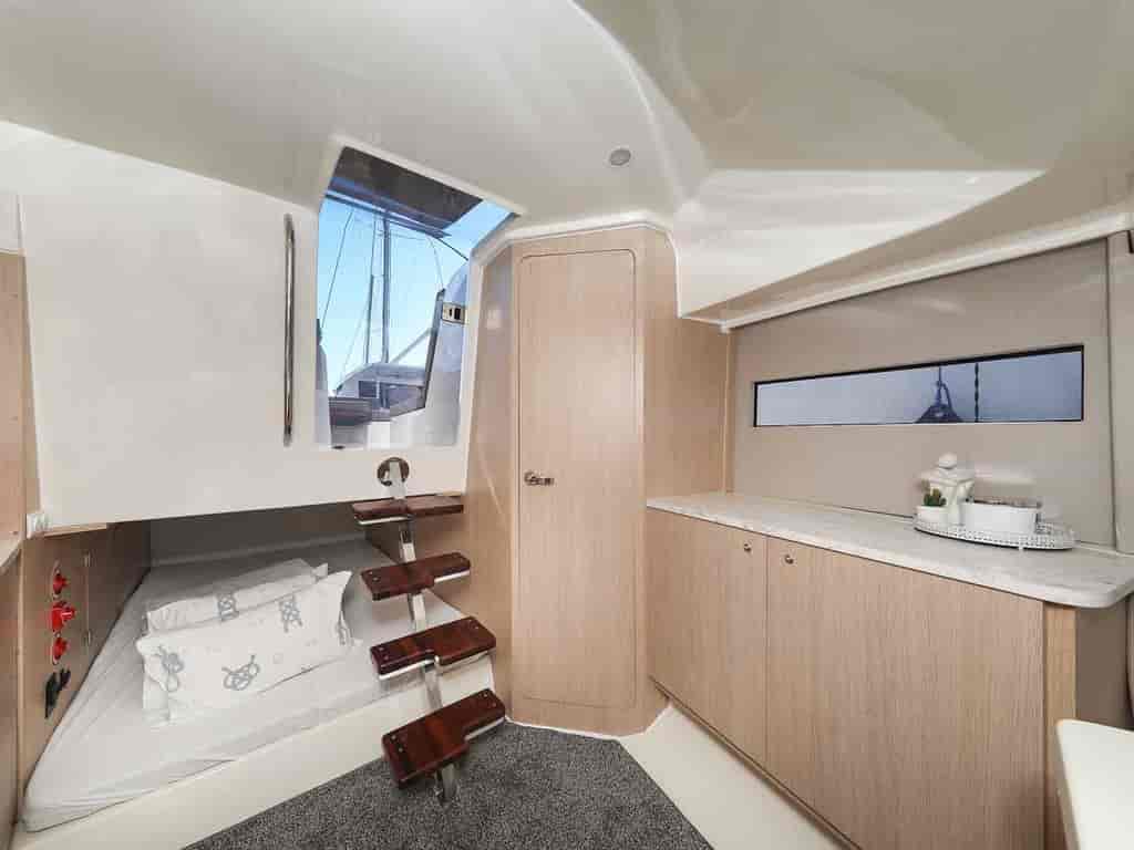 Boat picture 14