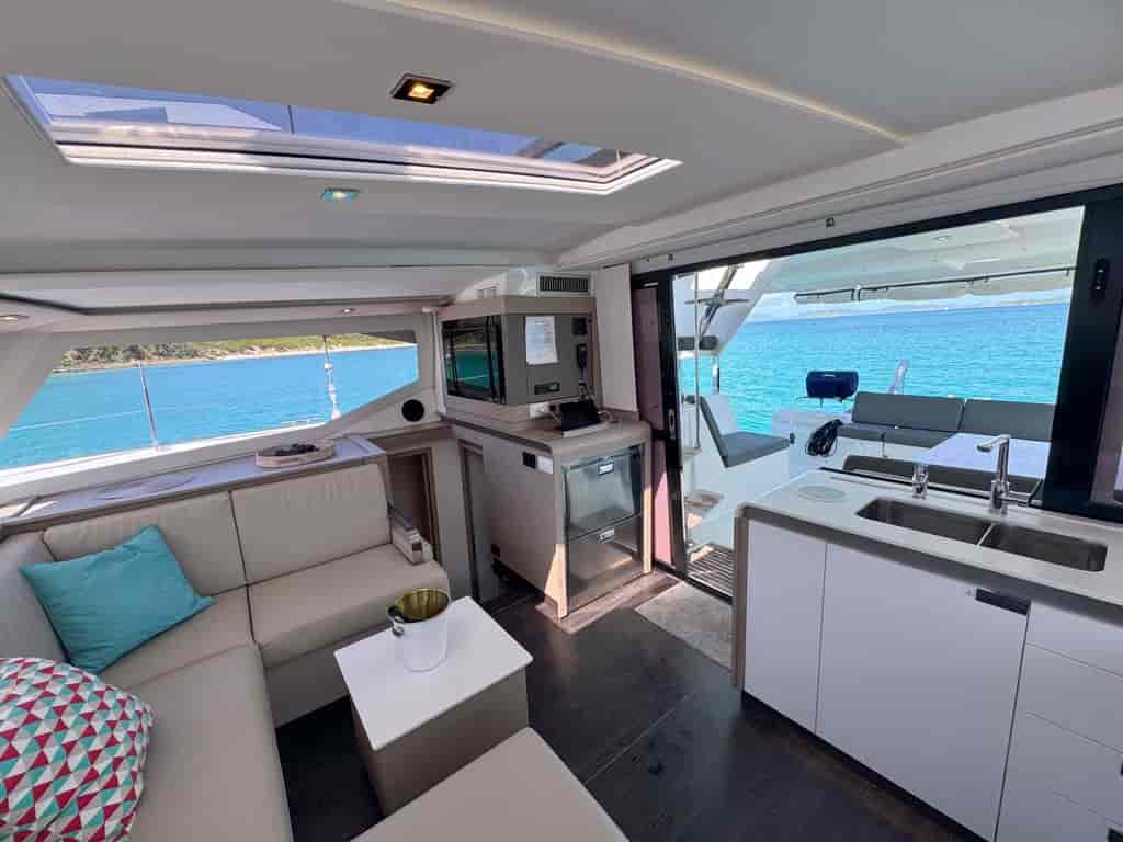 Boat picture 17