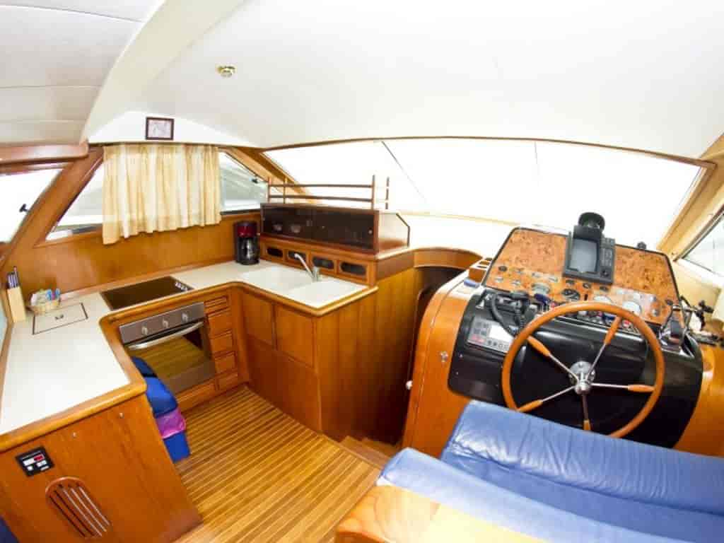 Boat picture 13