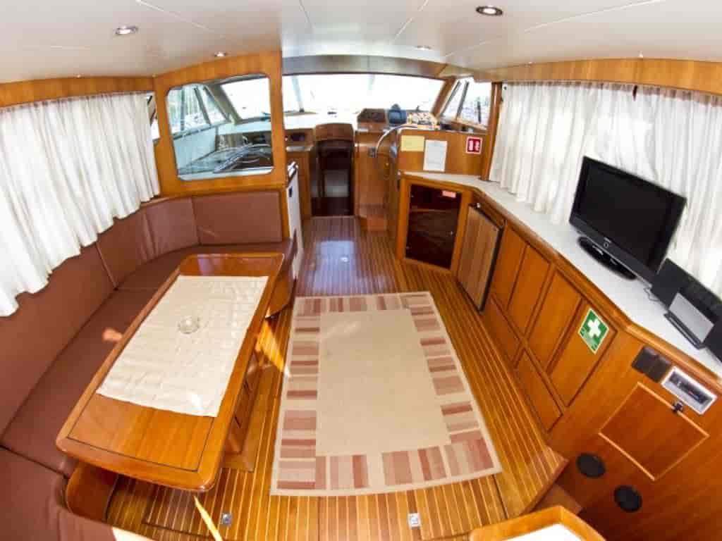 Boat picture 14
