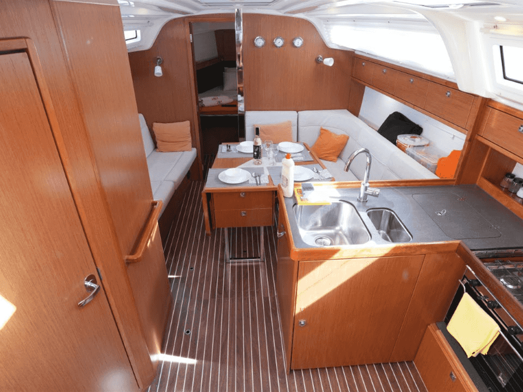 Boat picture 12
