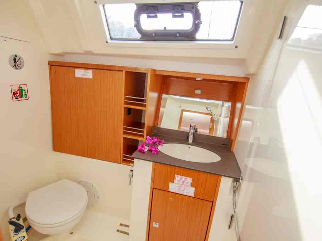 Boat picture 17