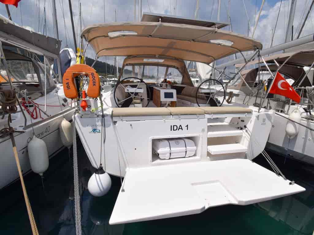 Boat picture 9
