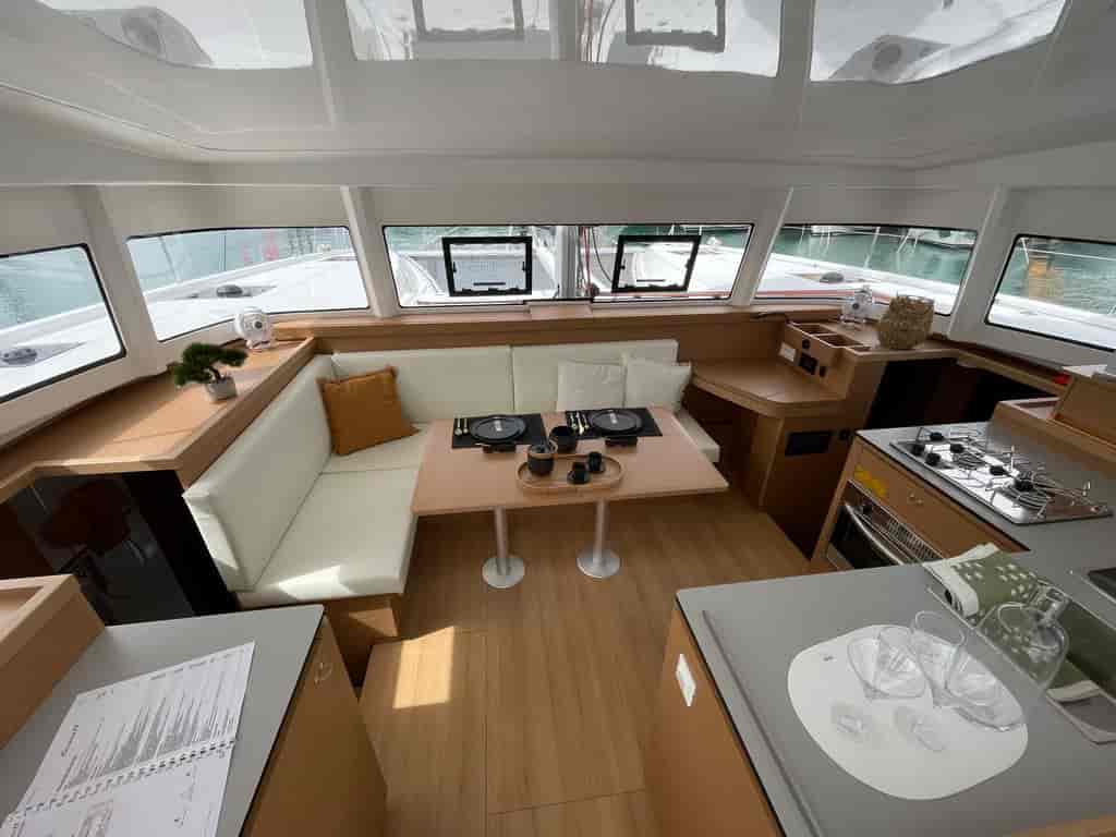 Boat picture 9