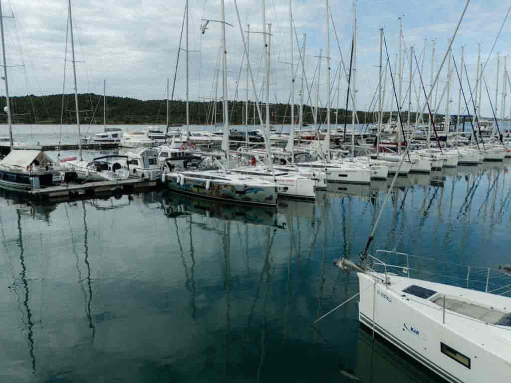 Boat picture 16