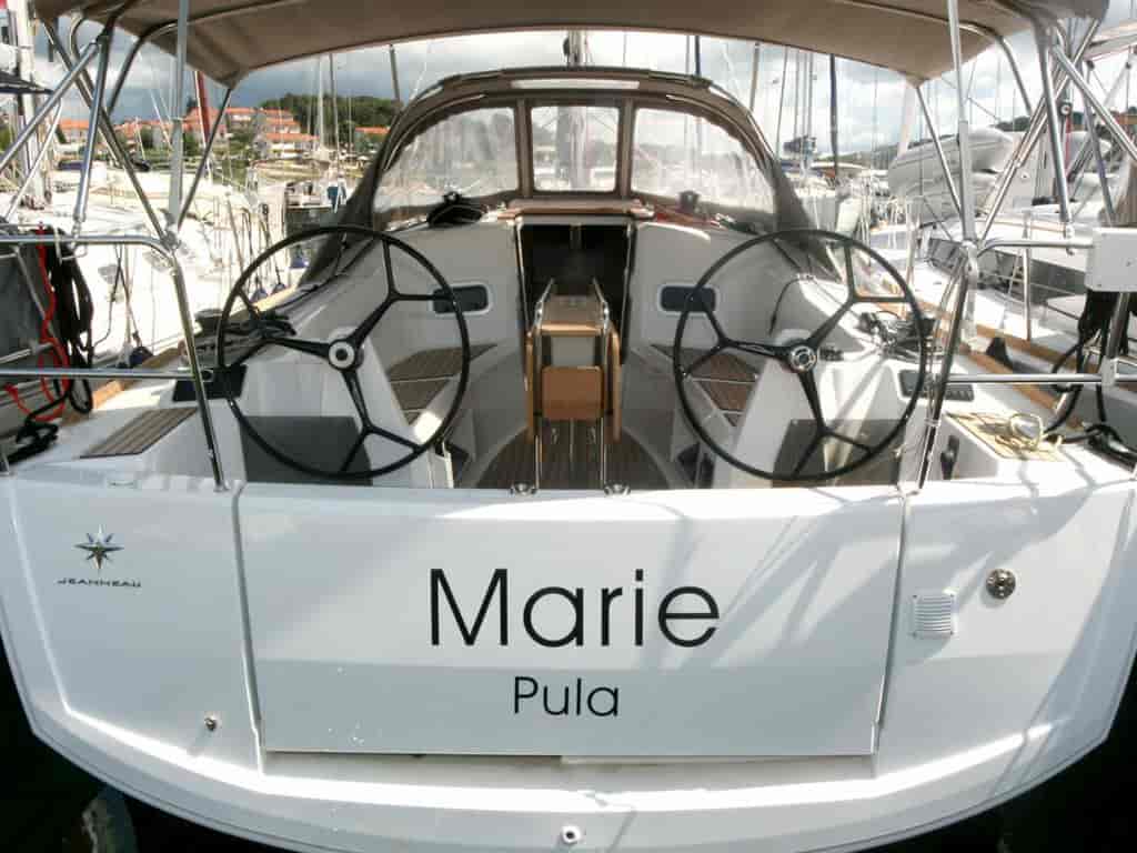Photo 4 of Marie