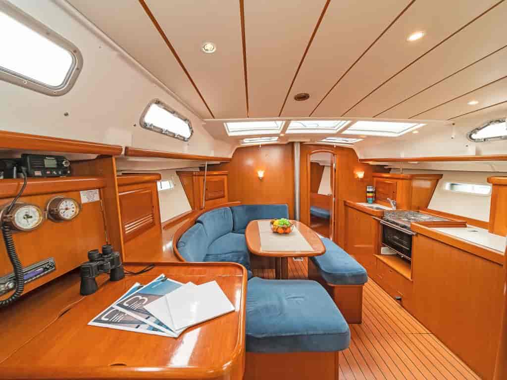 Boat picture 9
