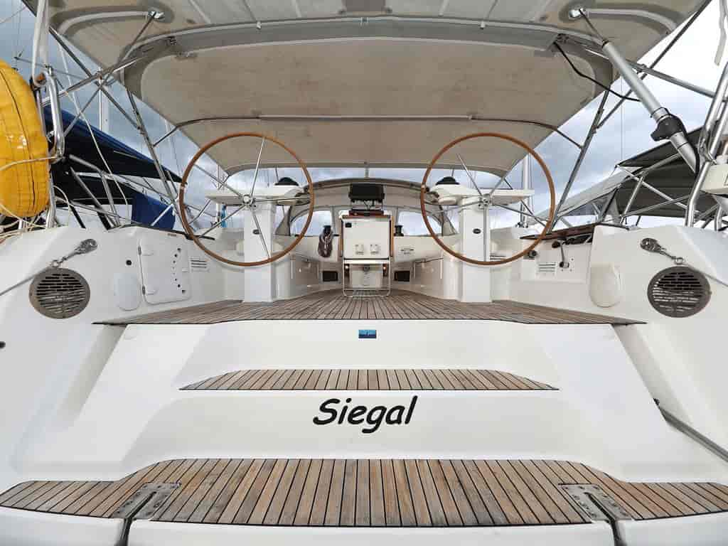 Photo 4 of Siegal