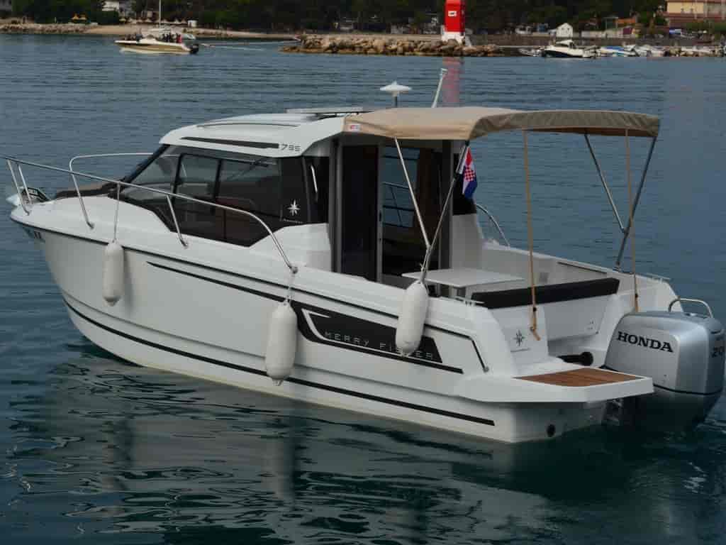 Boat picture 9