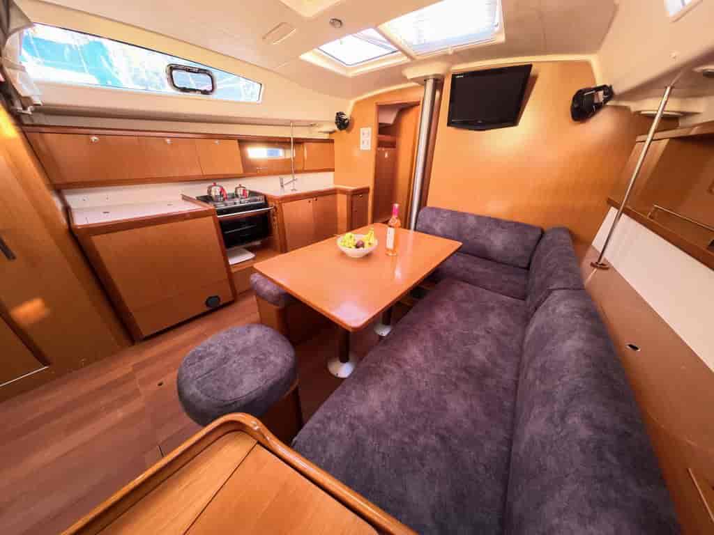 Boat picture 16