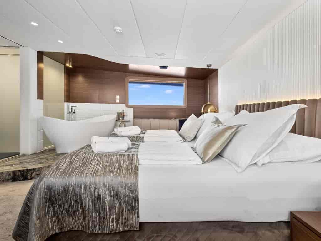 Boat picture 50