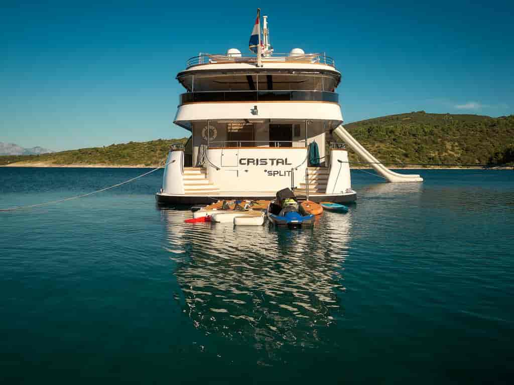 Boat picture 9