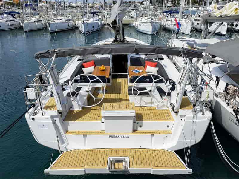 Photo of Prima vera - OW, image 1 of 5