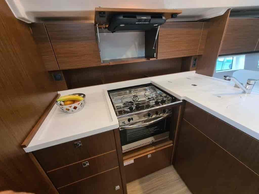 Boat picture 12