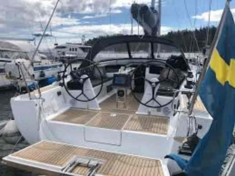 Photo of undefined, image 1 of 3
