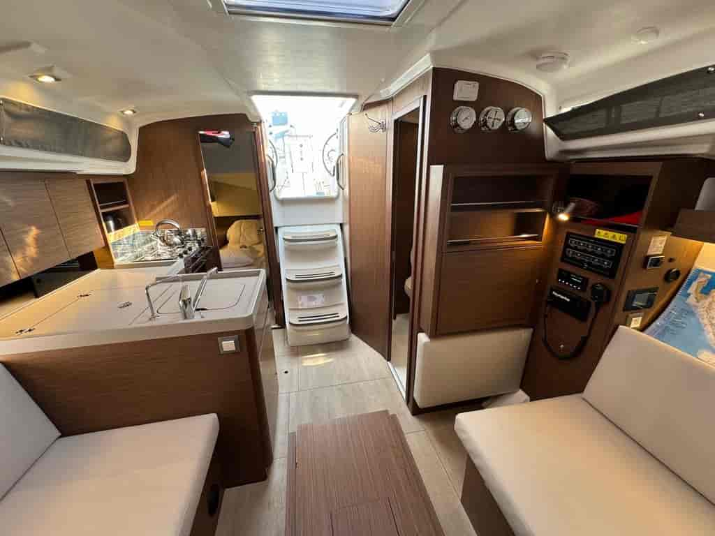 Boat picture 9