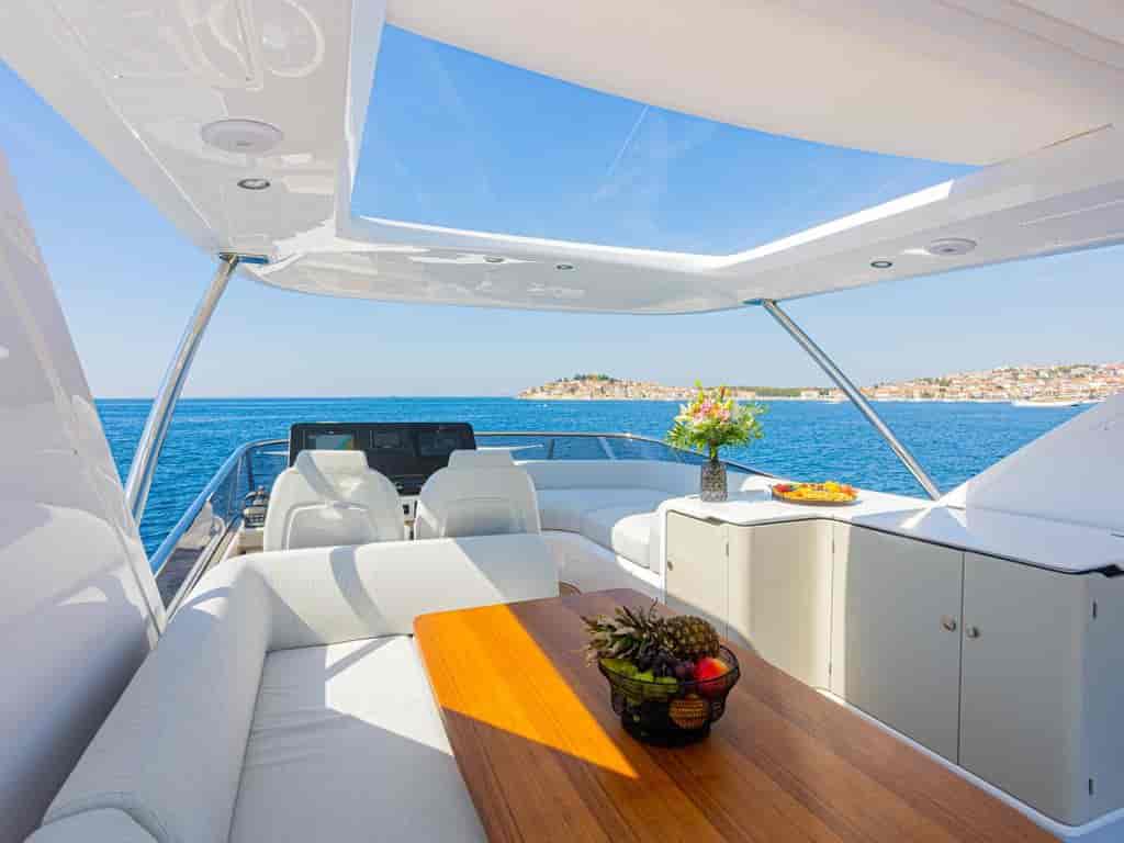 Boat picture 9