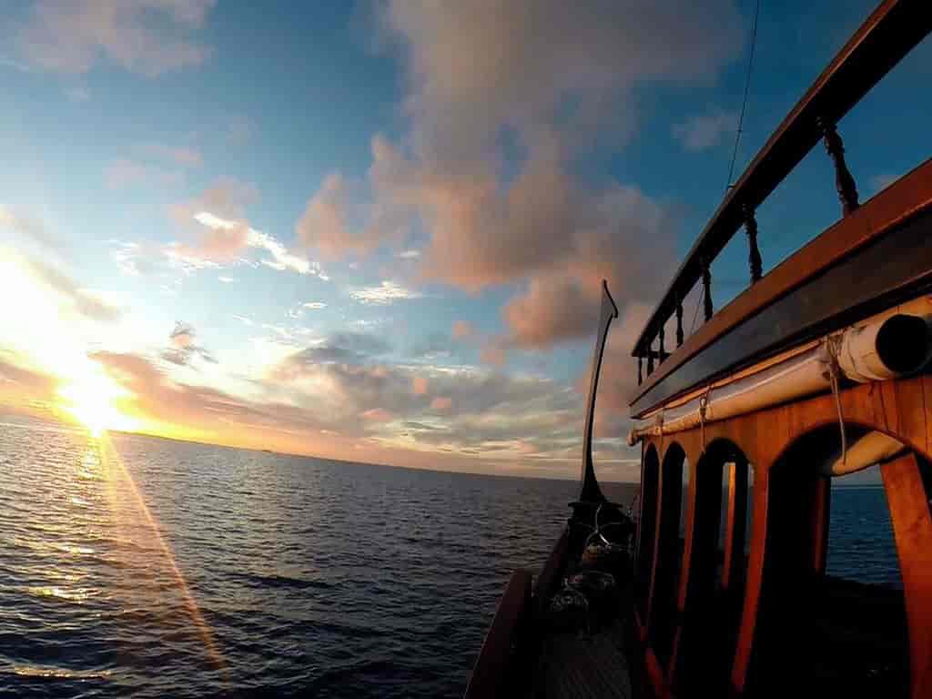 Boat picture 9