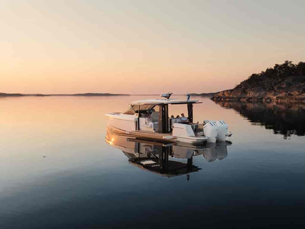 Boat picture 9